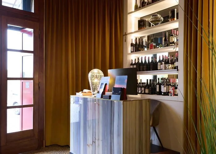 Le Maginot Relais 住宿加早餐酒店 Castelvetro Piacentino