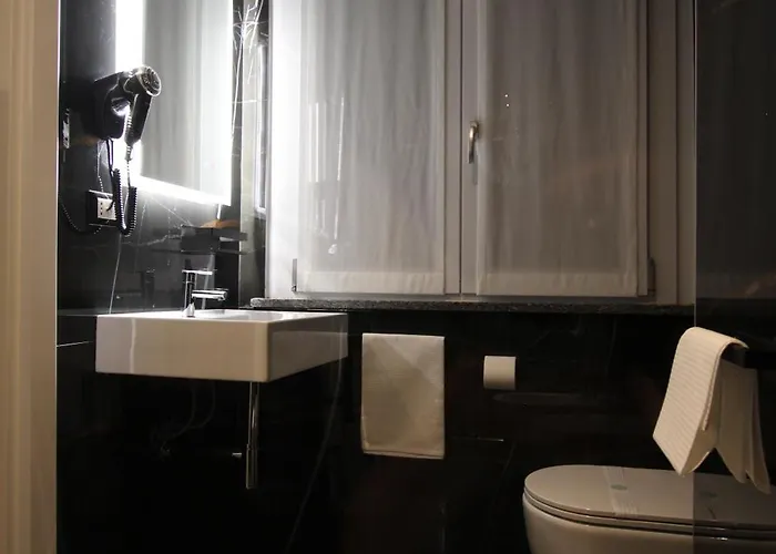 Le Maginot Relais 住宿加早餐酒店 Castelvetro Piacentino