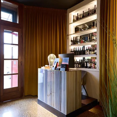 Le Maginot Relais Alojamento de Acomodação e Pequeno-almoço Castelvetro Piacentino