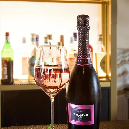 Le Maginot Relais Castelvetro Piacentino