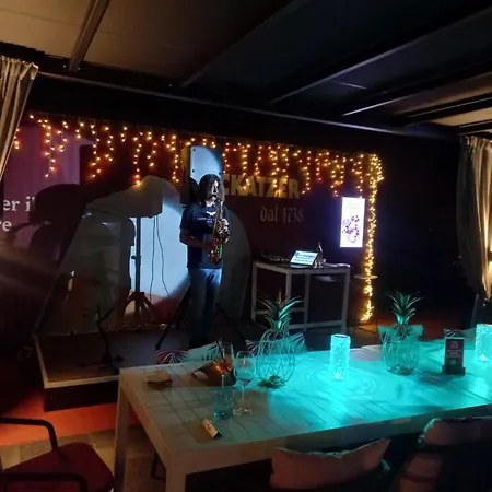 Le Maginot Relais Alojamento de Acomodação e Pequeno-almoço Castelvetro Piacentino