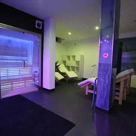 Alojamento de Acomodação e Pequeno-almoço Le Maginot Relais Castelvetro Piacentino