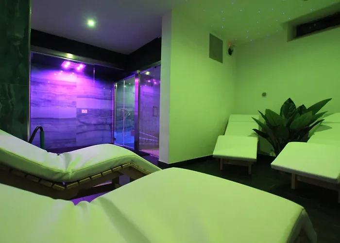 Le Maginot Relais 4* Castelvetro Piacentino